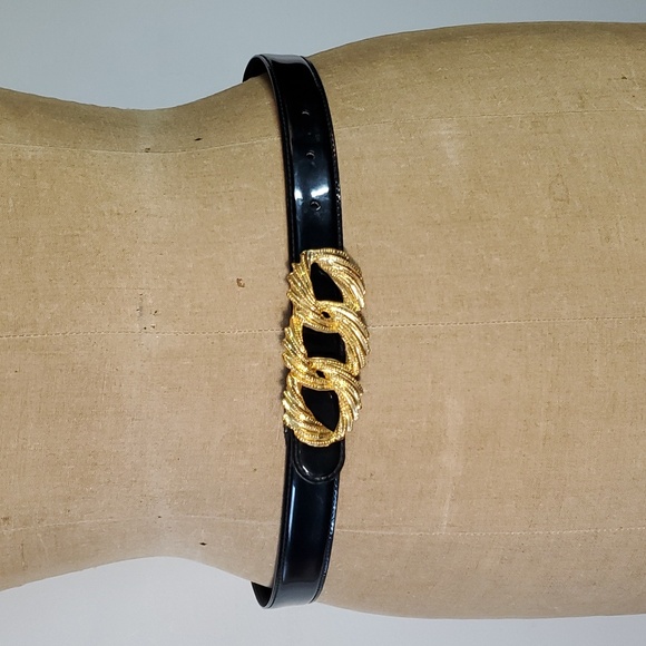 Crown Pacific 30-34" NEW Vintage Patent Leather Black Gold Buckle Triple Ring - Picture 1 of 8